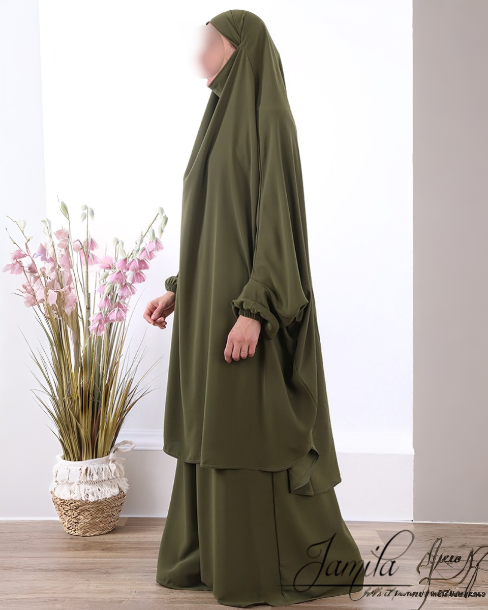 JILBAB 2 PIÈCES AVEC JUPE KAKI – CONFORT ET ÉLÉGANCE | AMCOSMETIK