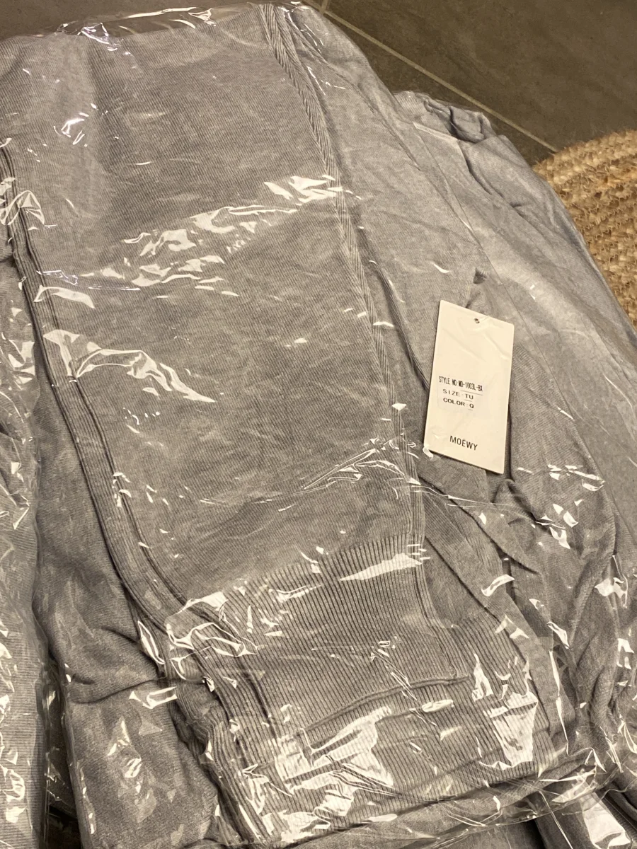 Ensemble gris  | Astra boutique 