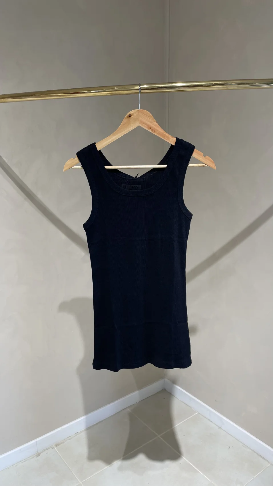 DEBARDEUR PRET DU CORP | STYLISH PARIS
