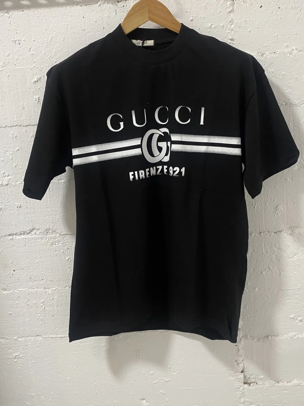 Gucci Firenze T-Shirt Black / White  | MASSIMOLUXURYOUTLET
