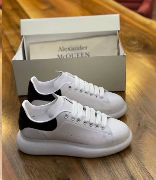 ALEXANDER MCQUEEN  | Fastfashionitalia