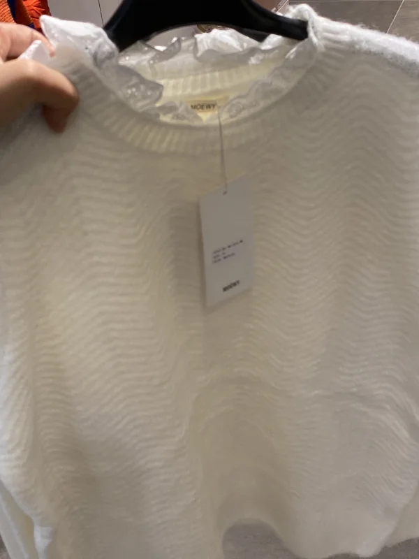 Pull colle dentelle | Astra boutique 