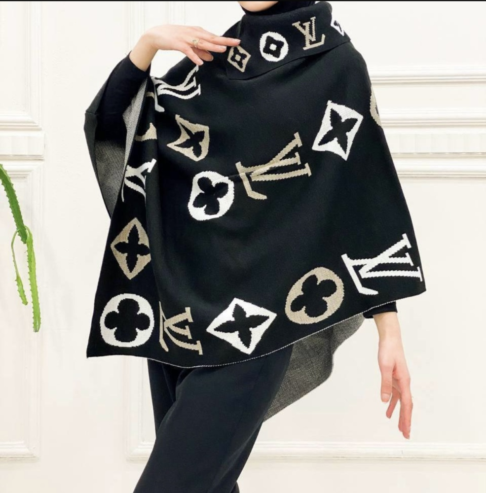 Louis Vuitton Women Poncho Black | MASSIMOLUXURYOUTLET