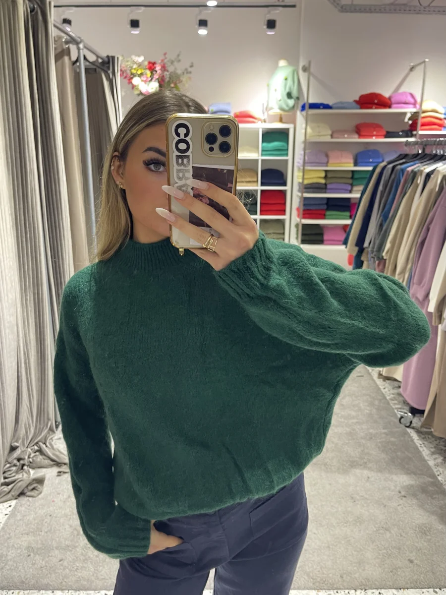 MOCK NECK KNIT | Salsa Color