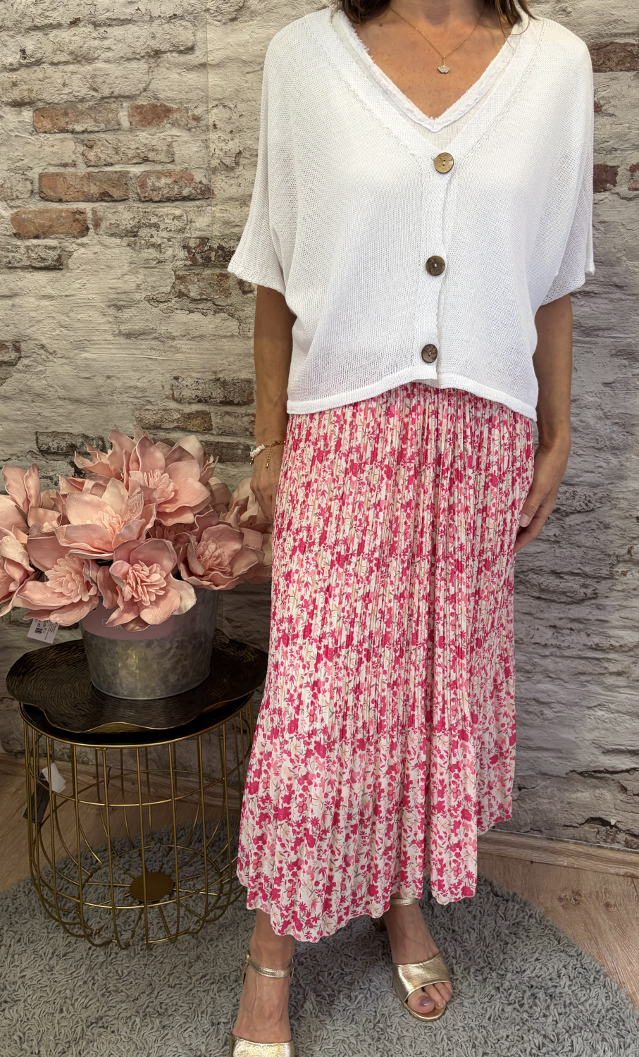 Jupe plissée  | Jus de coco 