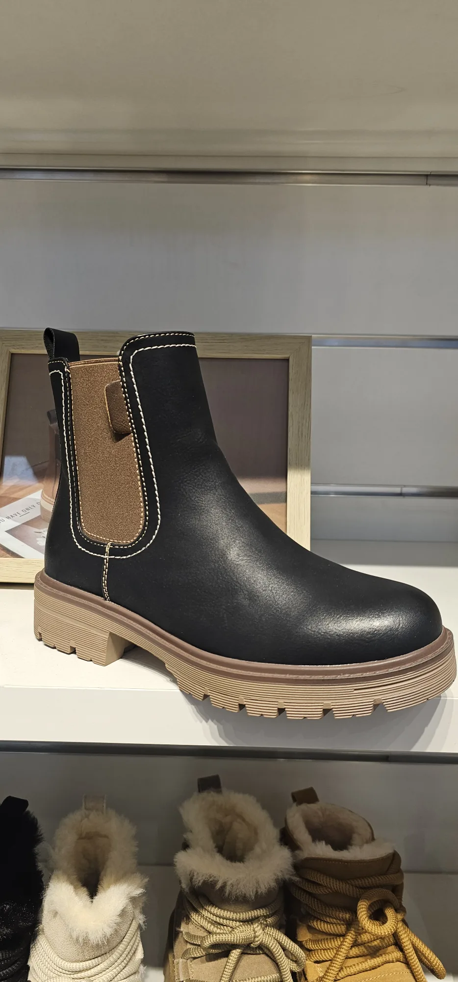 Bottes Bella noire | Dresses of my World