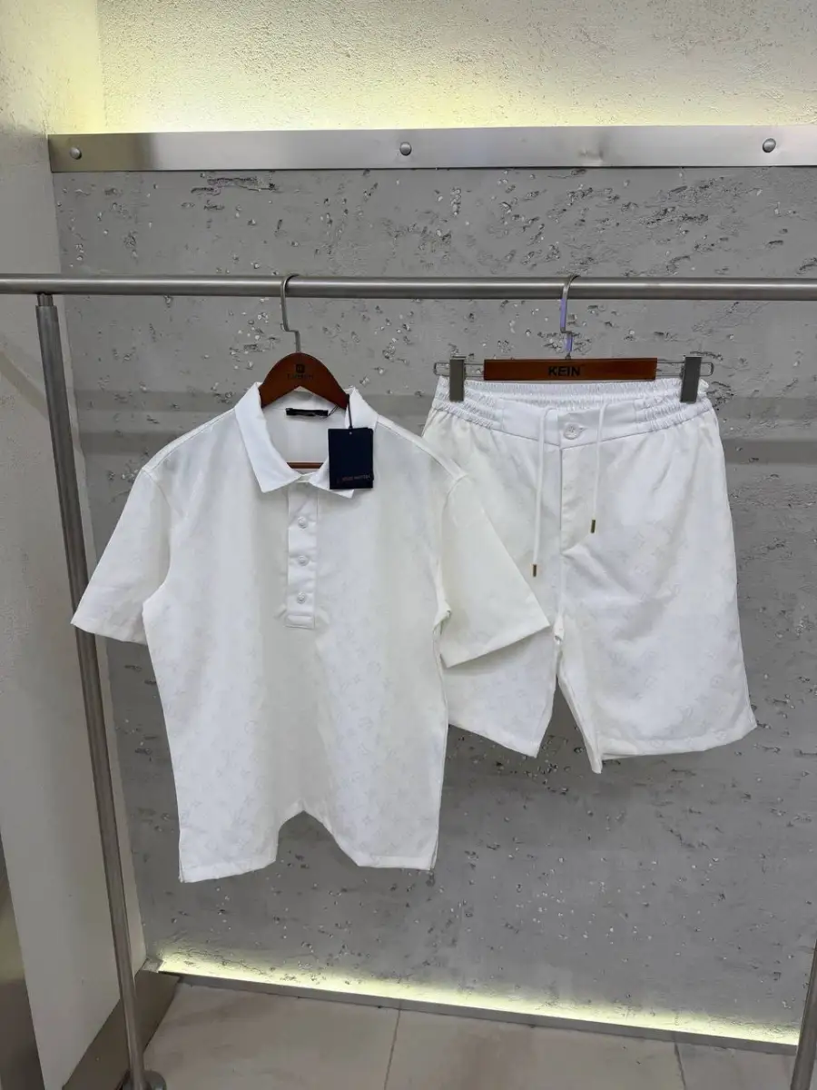 Louis Vuitton Tracksuit White Monogram | MASSIMOLUXURYOUTLET