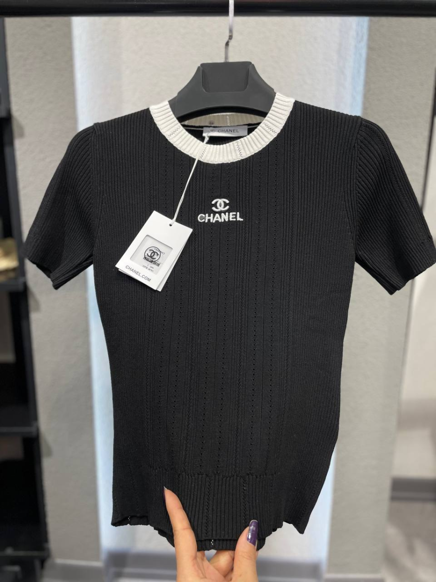Chanel Paris T-Shirt Women Black | MASSIMOLUXURYOUTLET