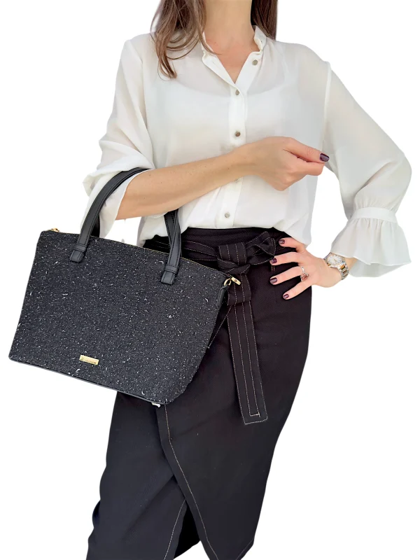 Nicole Jean Noir | Sac'ré