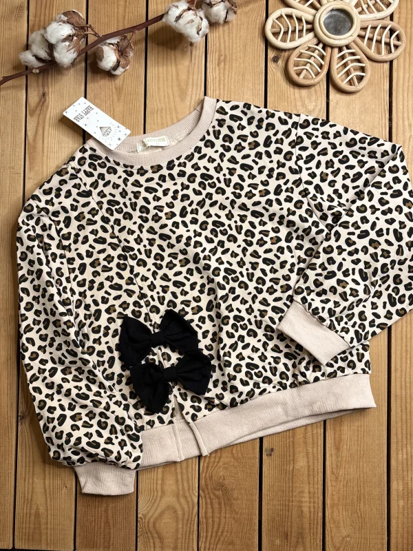 Sweat leo  | Lena in Love 