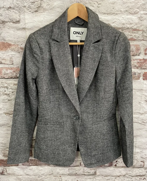 Veste  | Jus de coco 