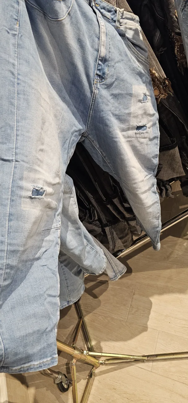 Jeans taille m annie  | Dresses of my World