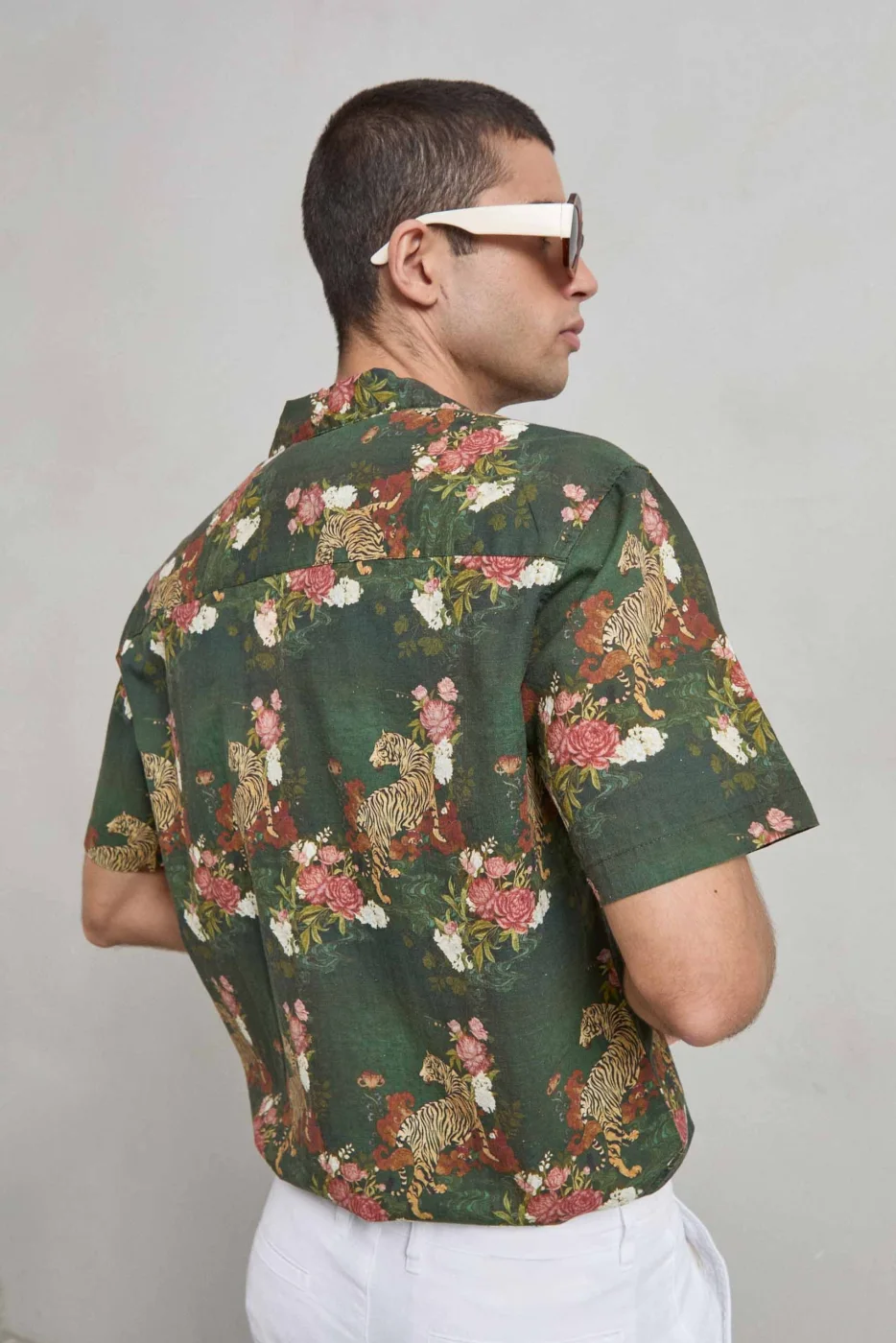Camisa Havaiana estilo Linho Padrão Tigre Cod.938 | definne