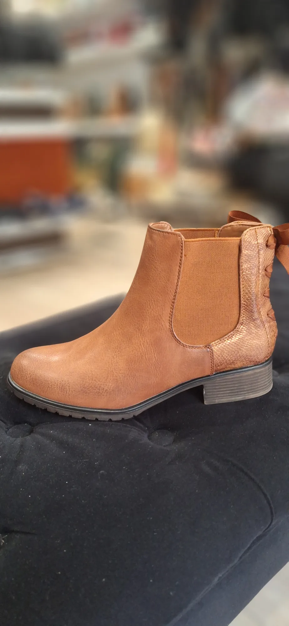 Chelsea camel zip | Rynalife