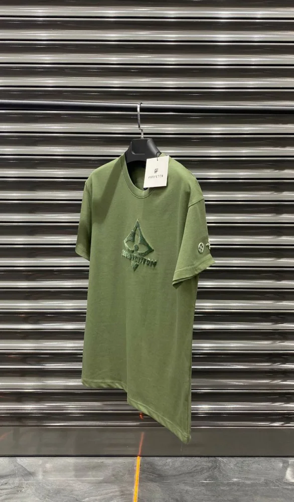 Louis Vuitton T-Shirt Green LV  | MASSIMOLUXURYOUTLET