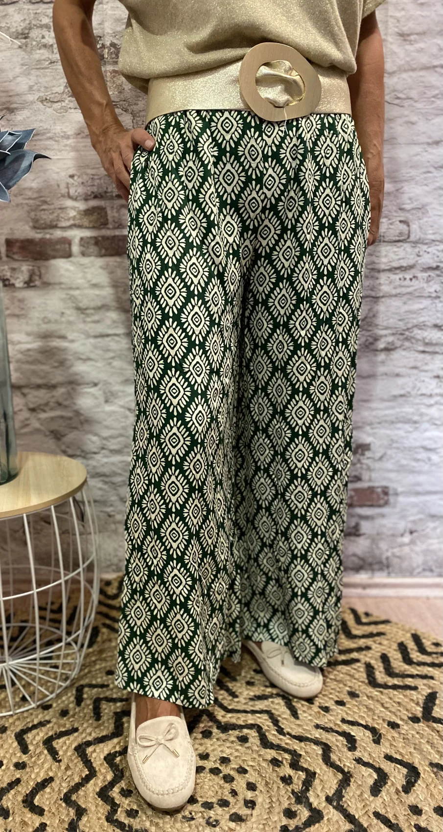 Pantalon fluide vert et beige | Jus de coco 