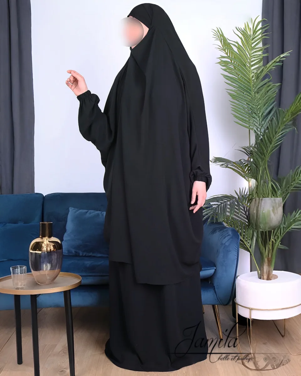 JILBAB 2 PIÈCES AVEC JUPE NOIRE – CONFORT ET ÉLÉGANCE | AMCOSMETIK