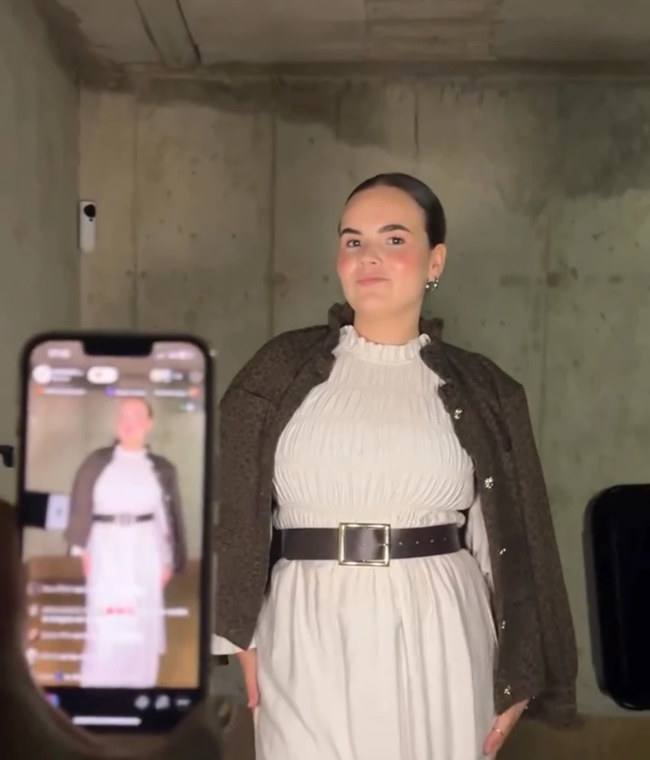 Vestido Midi | MAISON MARJU