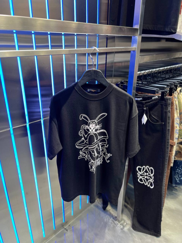 Louis Vuotton T-Shirt Paris Black | MASSIMOLUXURYOUTLET