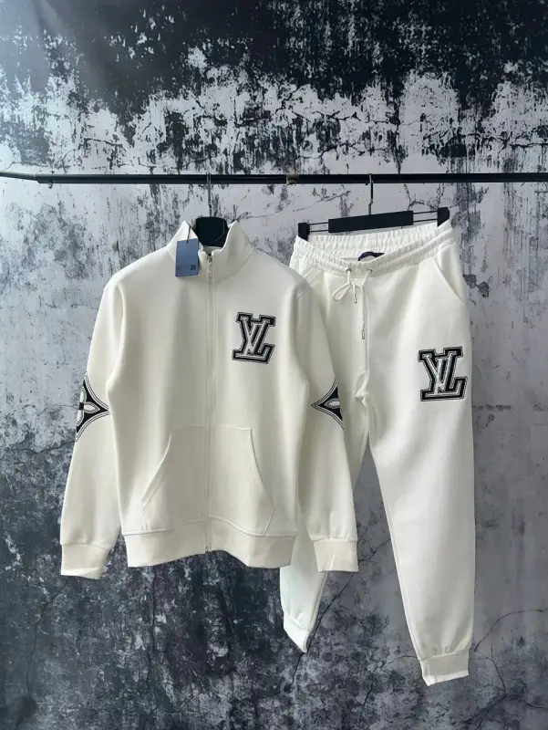 Louis Vuitton Tracksuit Maison White | MASSIMOLUXURYOUTLET