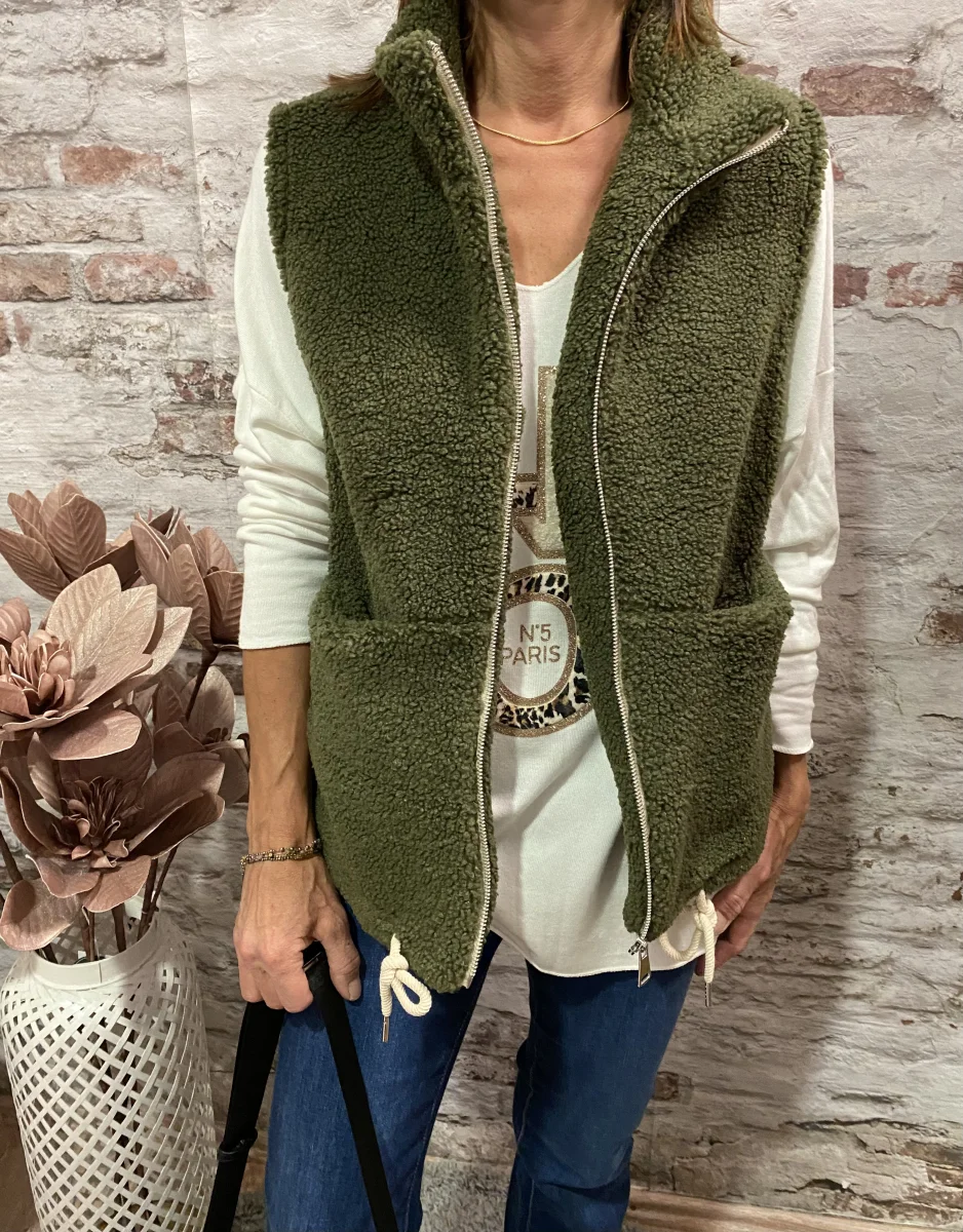 Gilet sans manche  | Jus de coco 