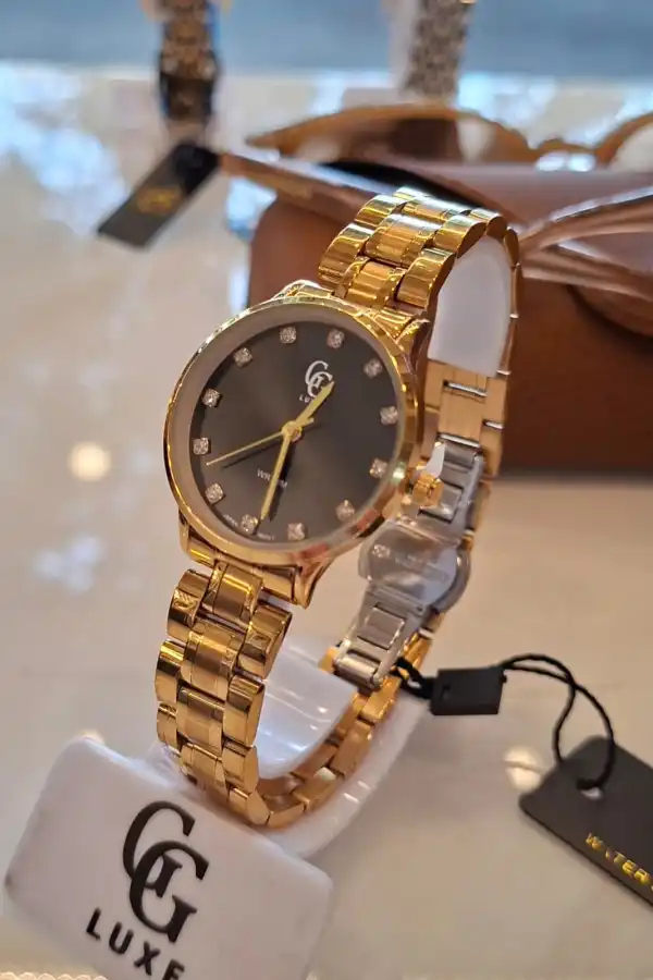Relógio GGLux Feminino Gold fundo preto S 1813 | definne