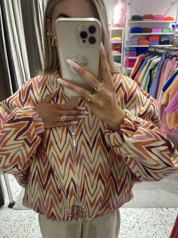 ZIG-ZAG ZIP UP JACKET | Salsa Color