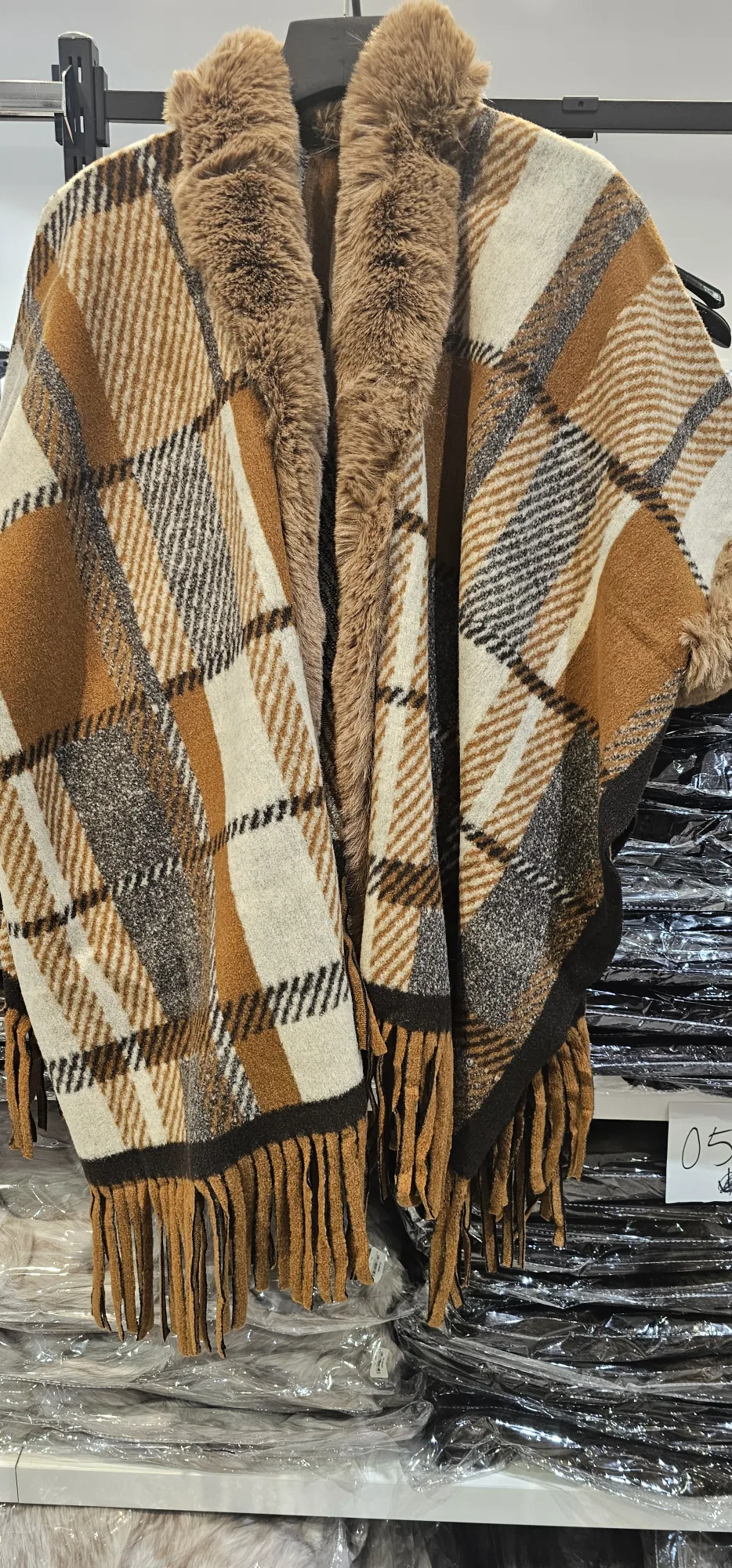 Cape Lifesendy | Dresses of my World