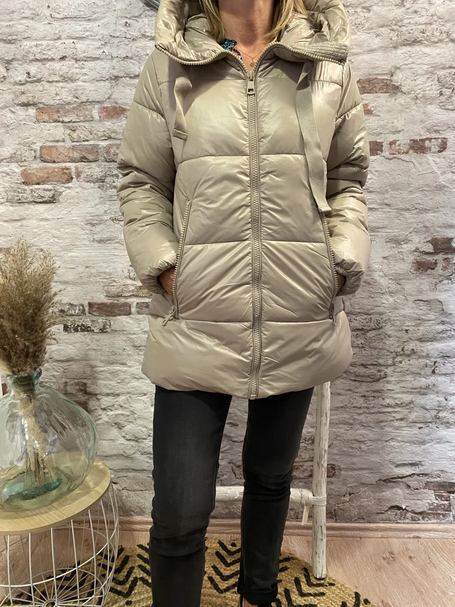 Manteau  | Jus de coco 