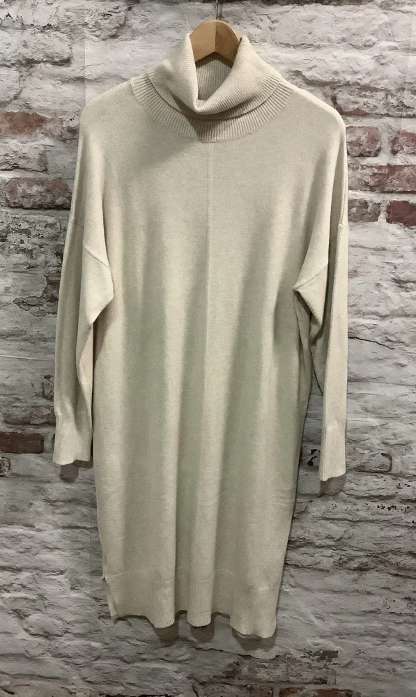Robe col roulé | Jus de coco 