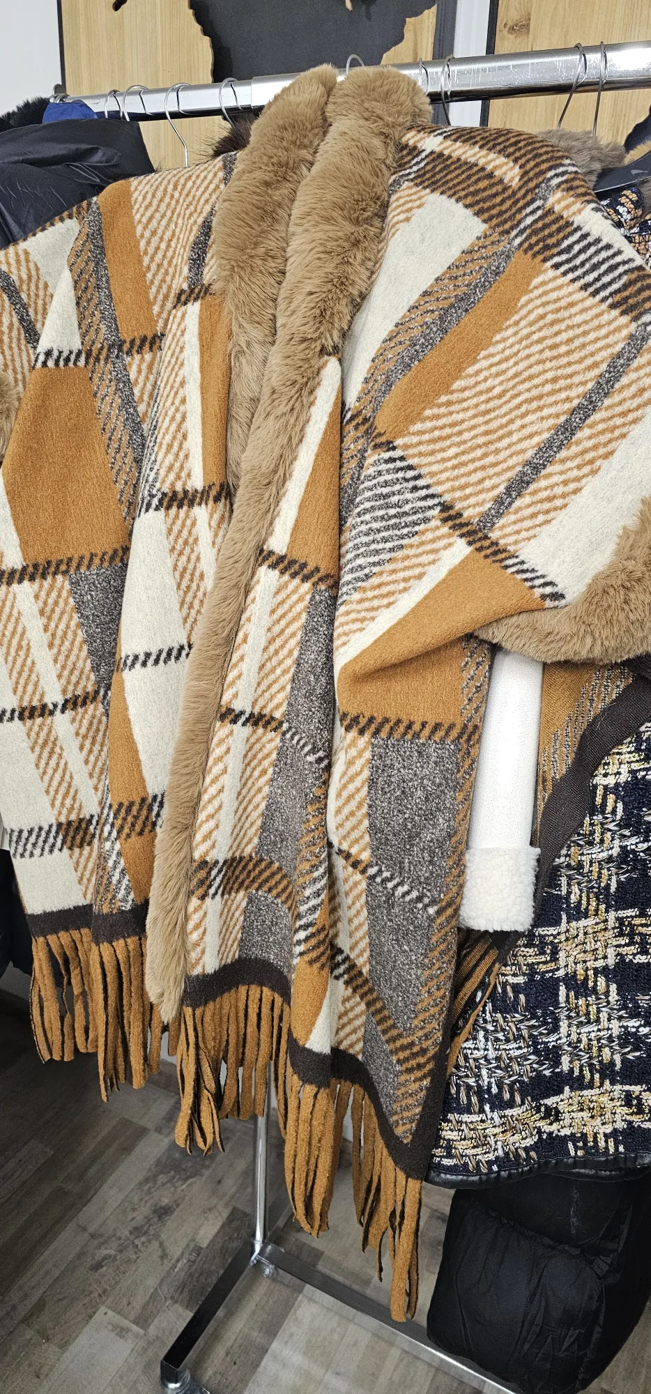 Cape angediable | Dresses of my World