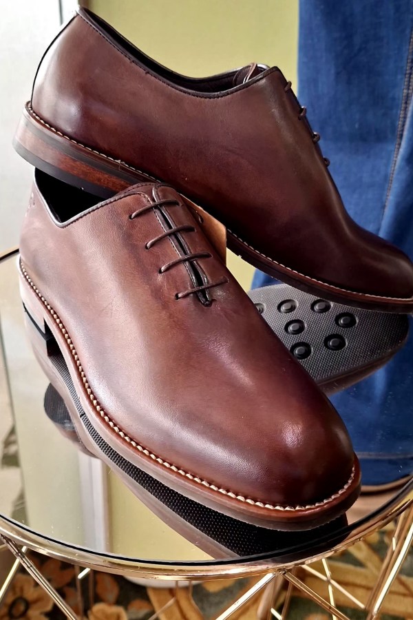 PRÉ-RESERVA Sapato Polaina La Garrocha em Castanho | definne