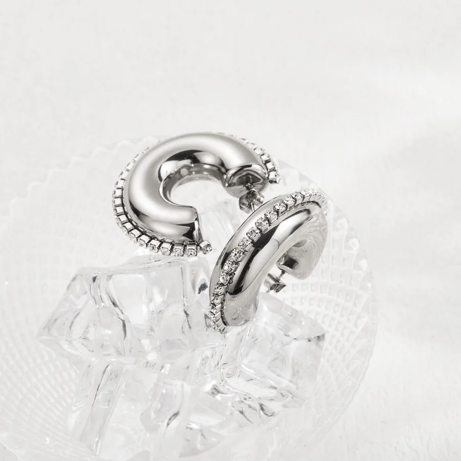 Rhinestone Hoops Silver | 💖 𝕄𝕠𝕕𝕖𝕝 𝔻𝕠𝕝𝕝 💖