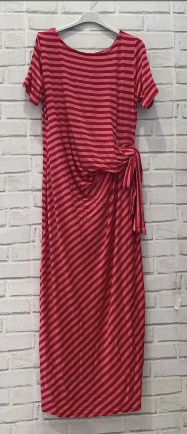 Robe rayé  | Jus de coco 