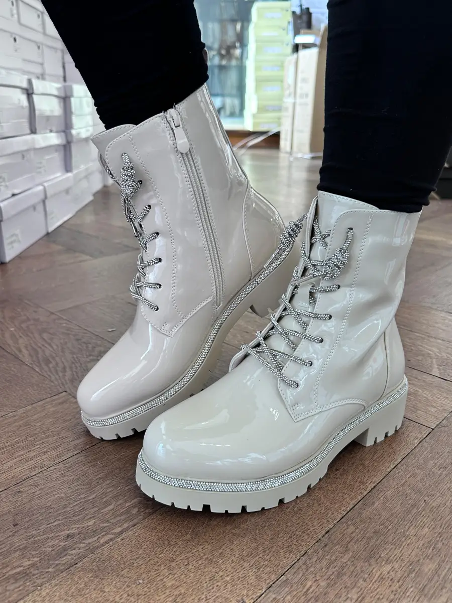 Stiefeletten J24 (2 Farben) | Lieblings Schuhe 