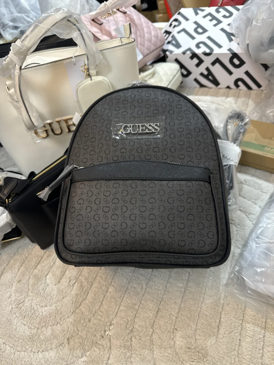 Sac à dos, imprimé, guess  | Astra boutique 