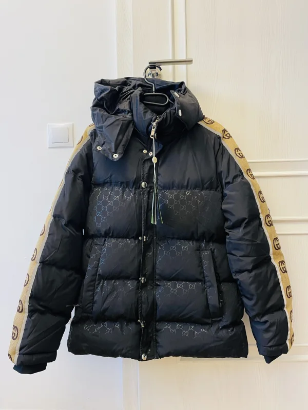 Gucci  Jacket Jacquard Monogram GG  | MASSIMOLUXURYOUTLET