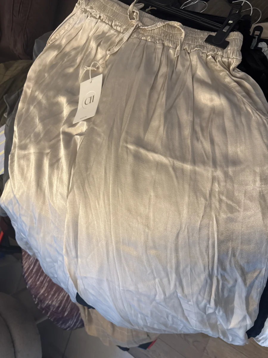 Pantalon satiné  | Astra boutique 