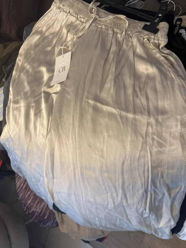 Pantalon satiné  | Astra boutique 