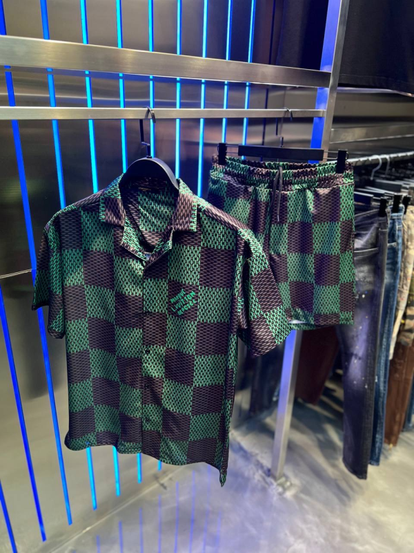 Louis Vuitton Tracksuit''Marque L'' Green | MASSIMOLUXURYOUTLET