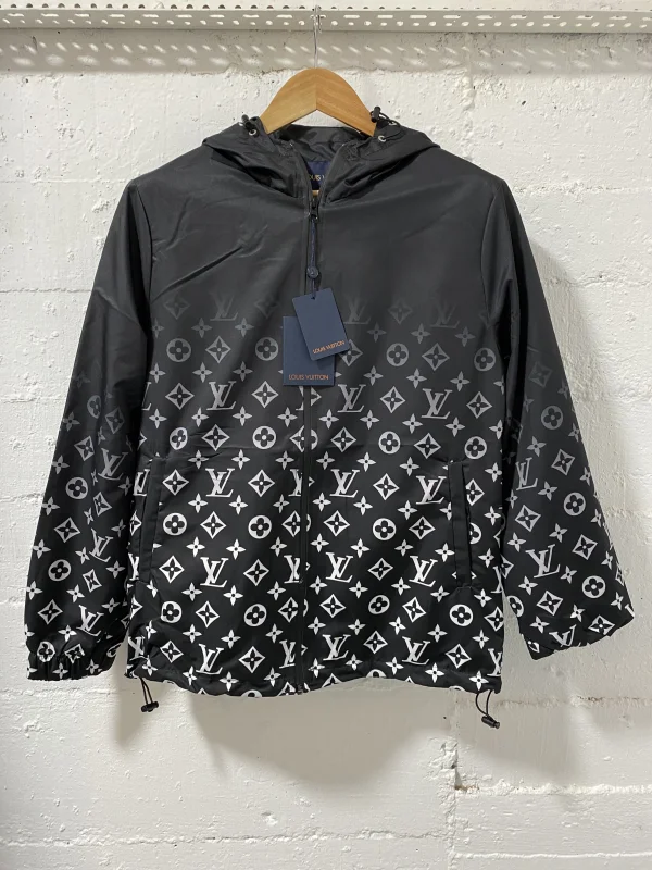 Louis Vuitton Jacket Hoodie Monogram Black/White | MASSIMOLUXURYOUTLET