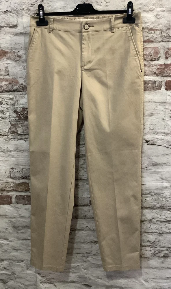 Pantalon chino  | Jus de coco 