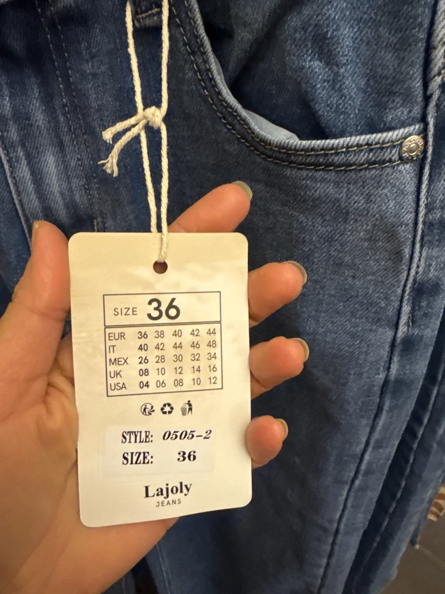 Jeans | Astra boutique 