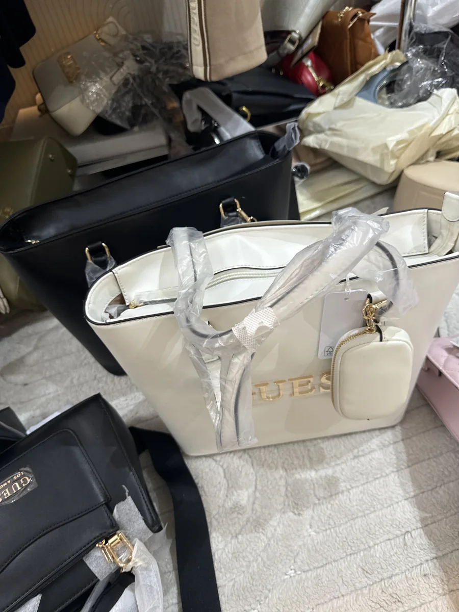 Guess,  Sac  | Astra boutique 