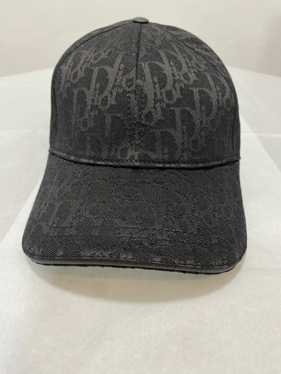 Christian Dior Paris Cap Black  | MASSIMOLUXURYOUTLET