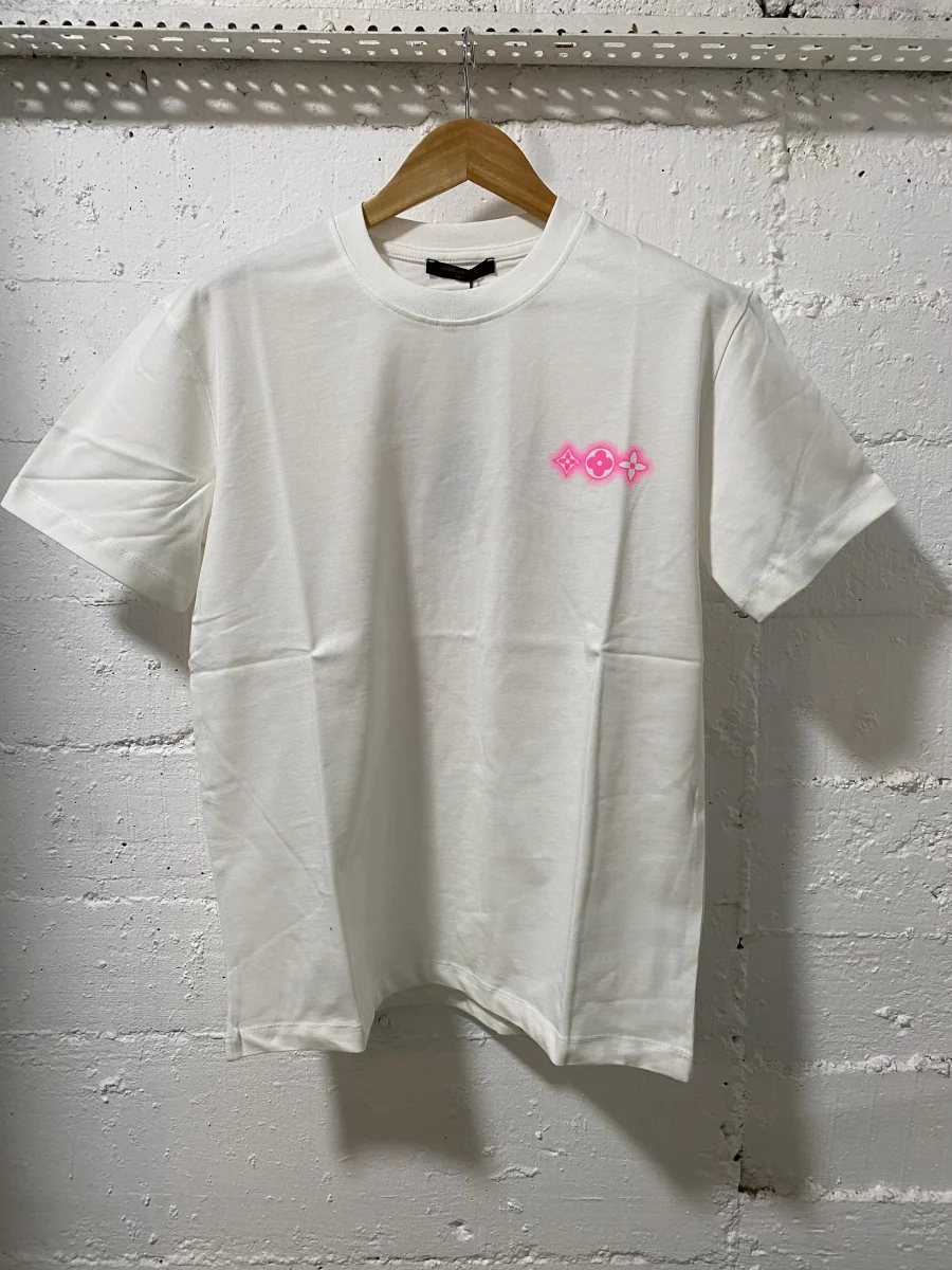 Louis Vuitton T-Shirt White LV Pink | MASSIMOLUXURYOUTLET