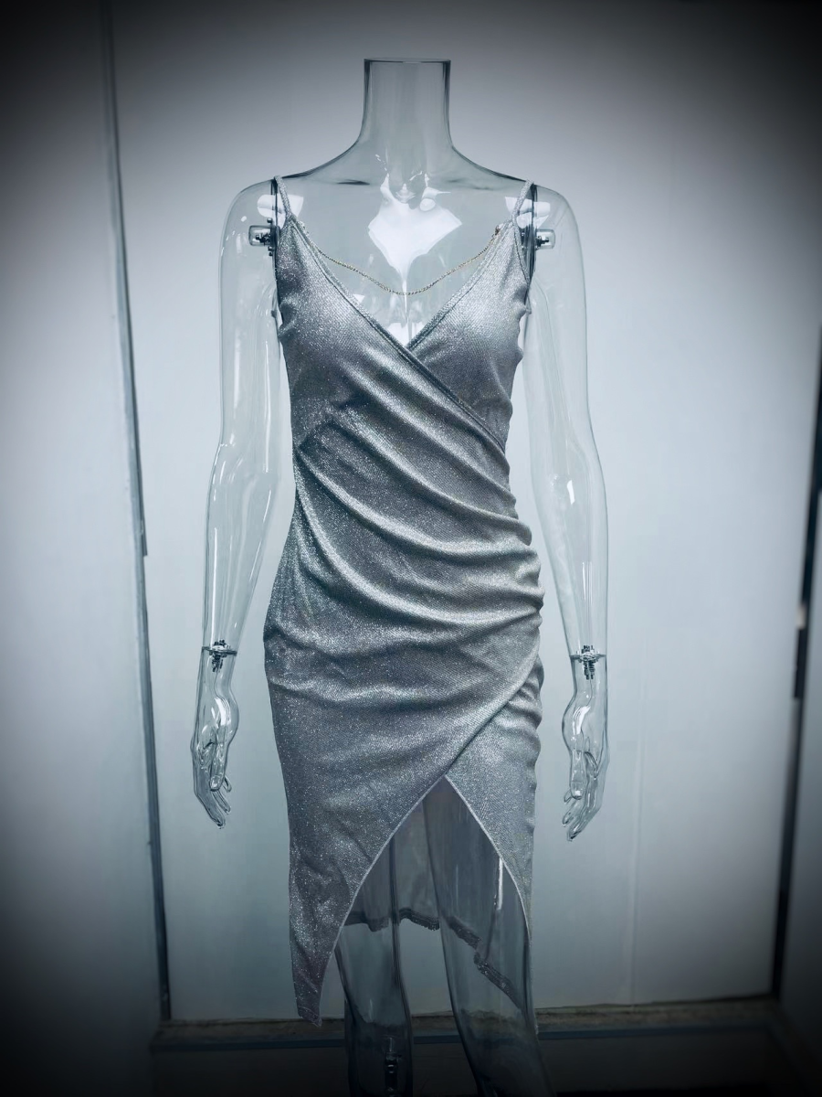 GLAMCORE Sparkly Cleavage Dress Silver | 💖 𝕄𝕠𝕕𝕖𝕝 𝔻𝕠𝕝𝕝 💖💋