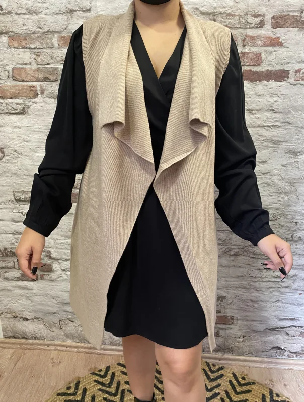 Cardigan sans manches | Jus de coco 