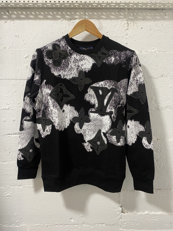 Louis Vuitton Sweatshirt Black  | MASSIMOLUXURYOUTLET