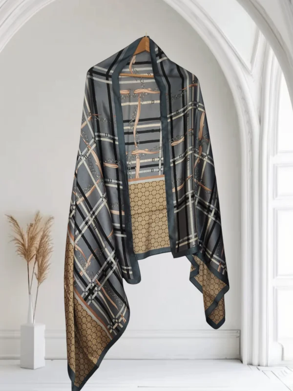 Écharpe en Soie (Khaki) | Les Élixirs Parfumés